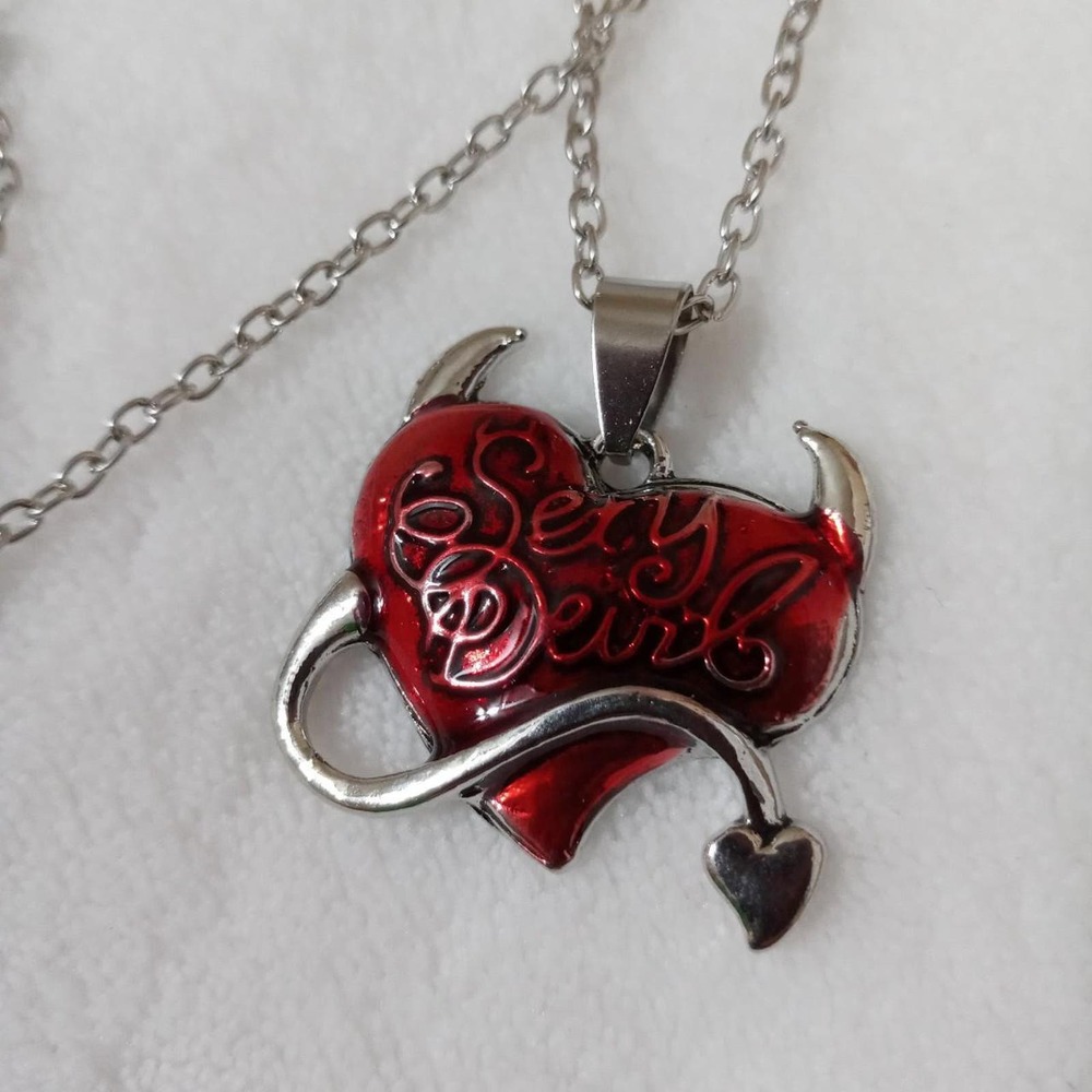 Sexy devil red heart necklace